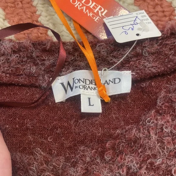 NWT WONDERLAND by ORANGE size L wool blend blend funky sweater/blouse - Picture 7 of 11